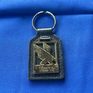 Vintage Winston Eagle tobacco cigarettes key fob leather key chain ring holder